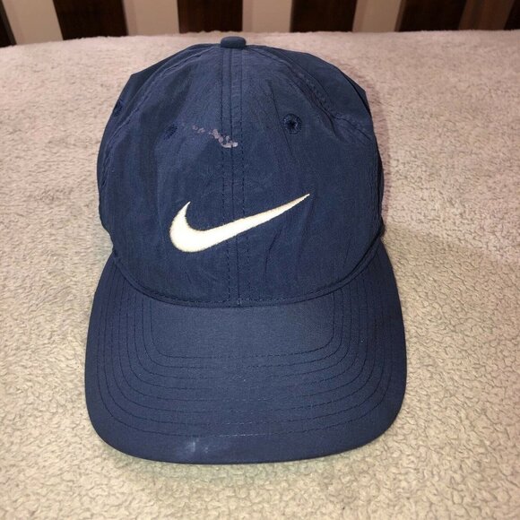 Vintage NIKE Navy Strapback Hat Cap Swoosh Logo 90's Nylon White Tag - Picture 1 of 9